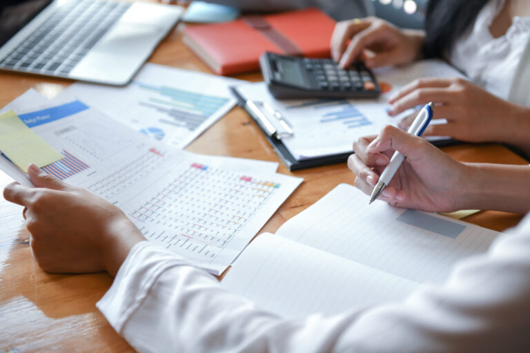 Calculators and documents with graphs